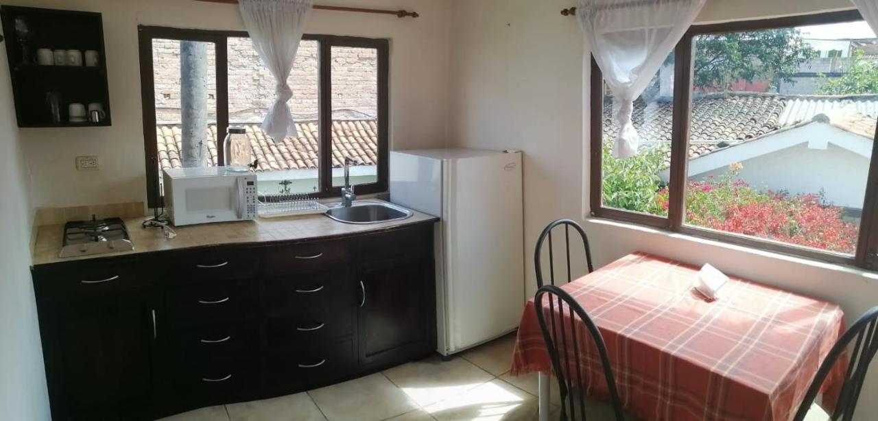 Casa Macondo Bed & Breakfast Cuenca Kültér fotó